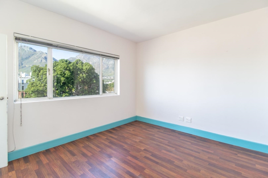 2 Bedroom Property for Sale in Tamboerskloof Western Cape